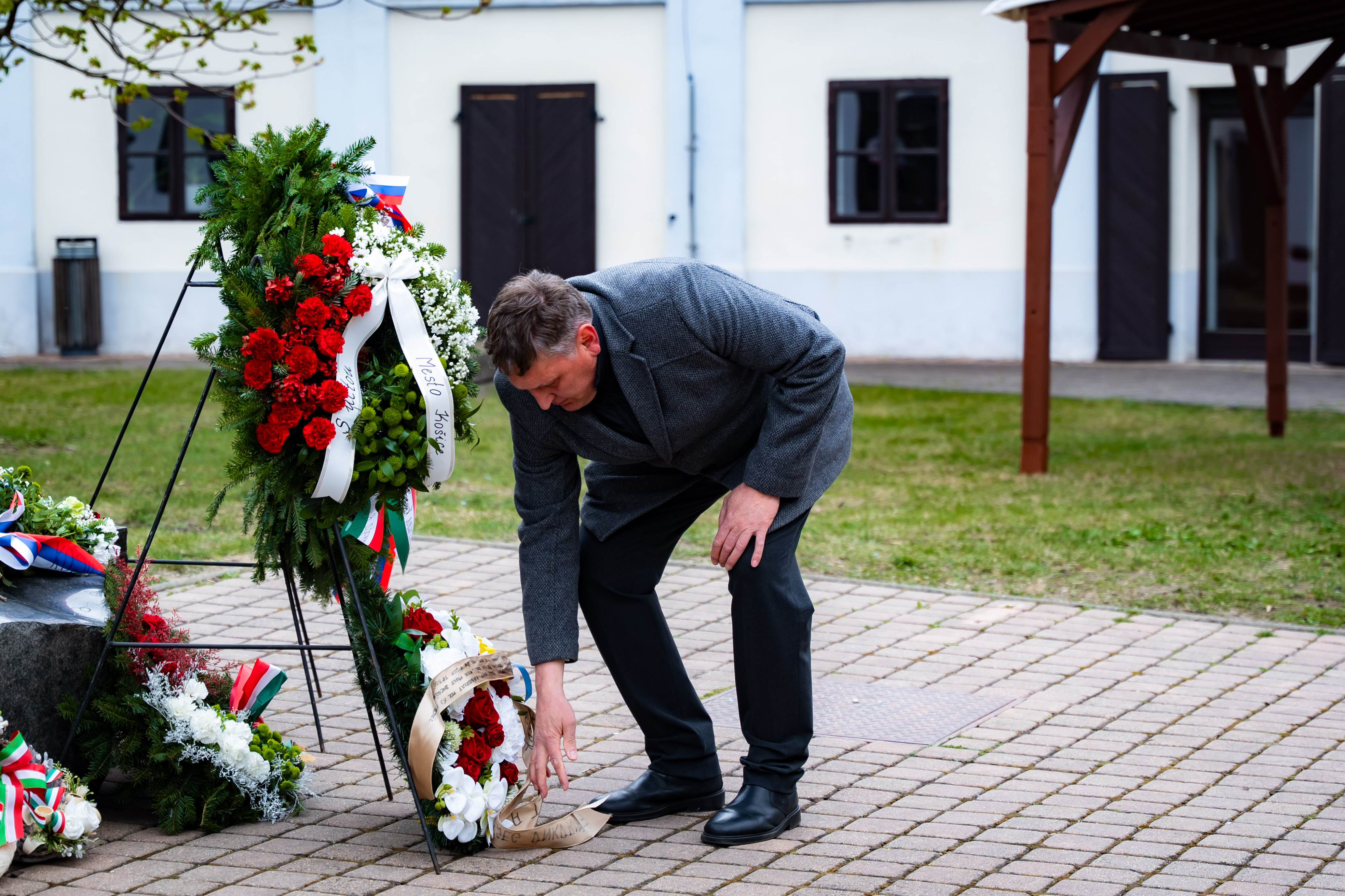 Slavnostne kladenie vencov pri soche Frantiska III. Rakocziho-1-20